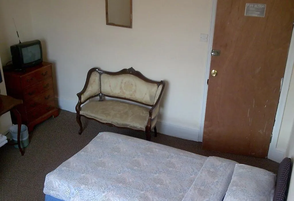 The Commercial Hotel-1